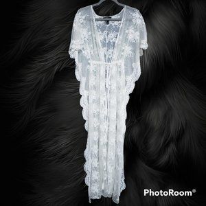 Forever 21 Floral Pattern Mesh Lace-up Front Cover Up